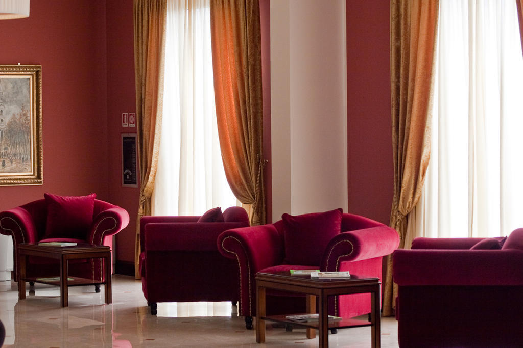 Hotel Maxim Anzola dell'Emilia Buitenkant foto