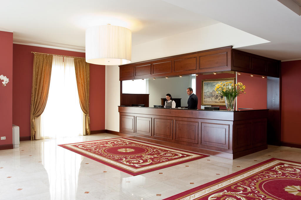Hotel Maxim Anzola dell'Emilia Buitenkant foto