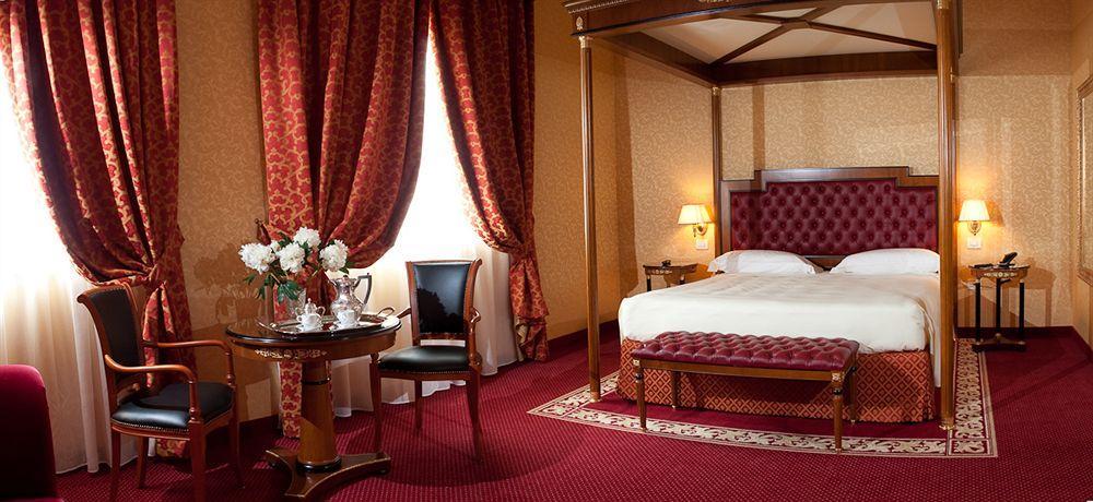 Hotel Maxim Anzola dell'Emilia Buitenkant foto