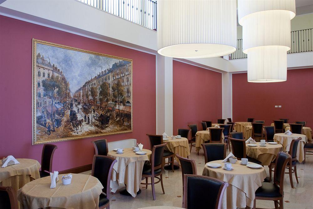 Hotel Maxim Anzola dell'Emilia Buitenkant foto